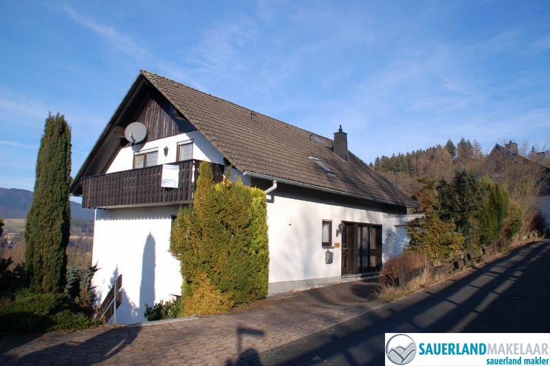 VERKOCHT-Prachtig gelegen, vrijstaand huis in Assinghausen 0