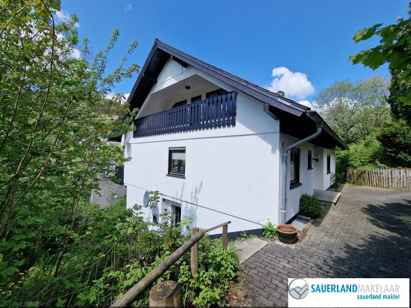 Gerenoveerd woonhuis met veel mogelijkheden in Silbach 0