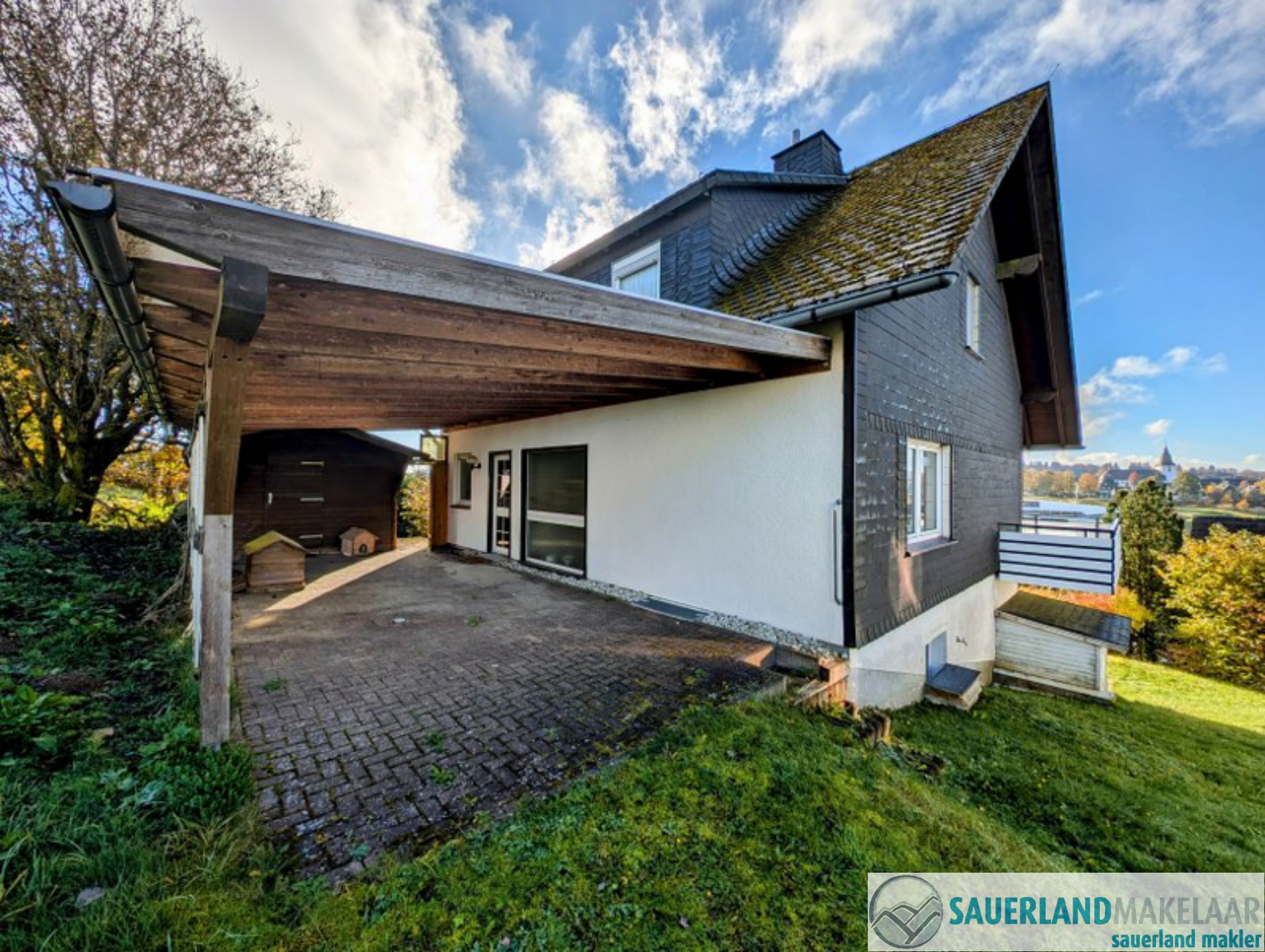 Top-locatie Winterberg: Vrijstaand huis met aparte studiowoning 0