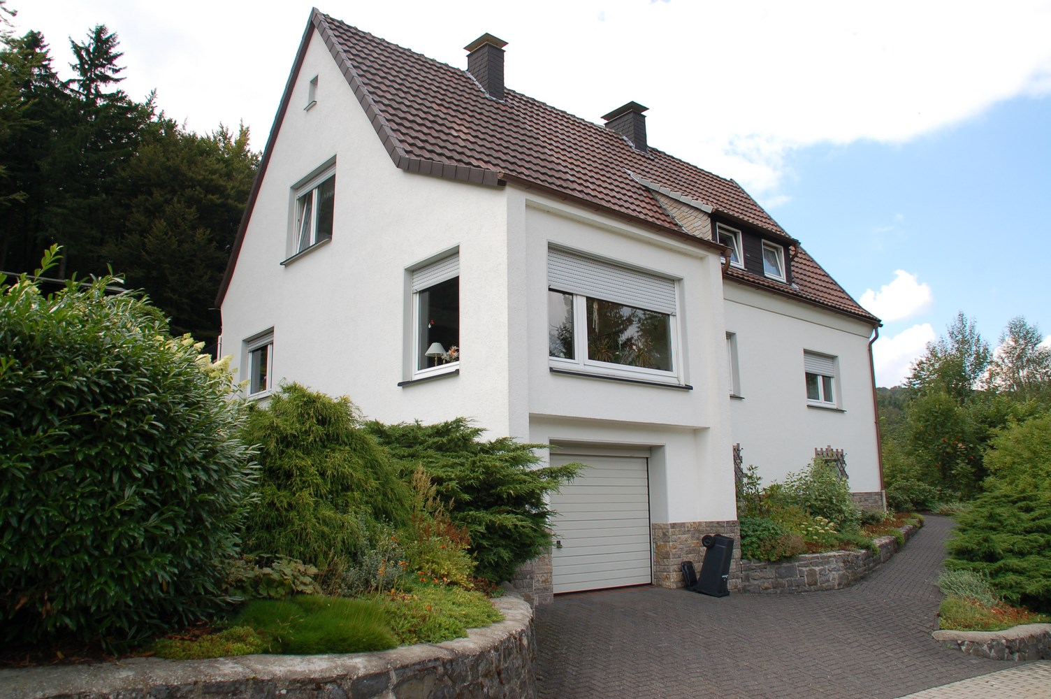 Mooi gelegen woonhuis met panorama uitzicht over Brilon-Wald. 0