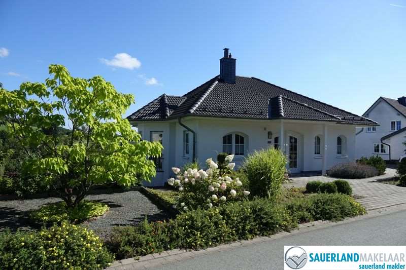 Prachtig gelegen, luxe vrijstaand huis met panorama uitzicht 0