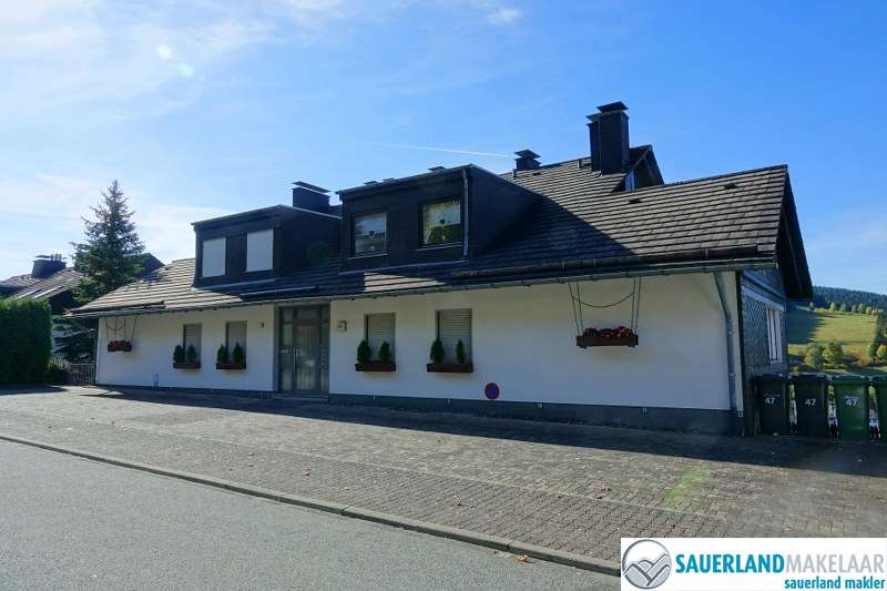 VERKOCHT gelegen, sfeervol 3 kamerappartement Niedersfeld 0