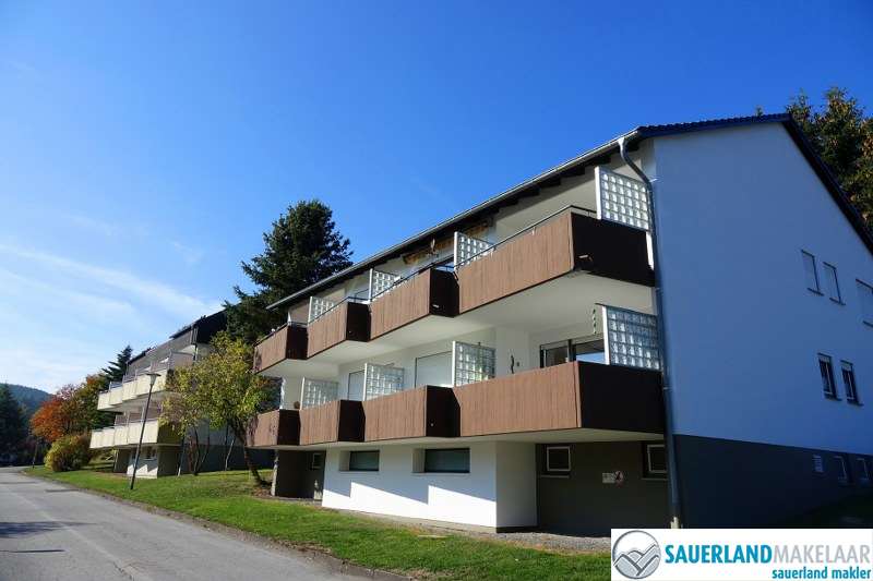 VERKOCHT nabij piste gelegen 2 kamerappartement in Usseln 0