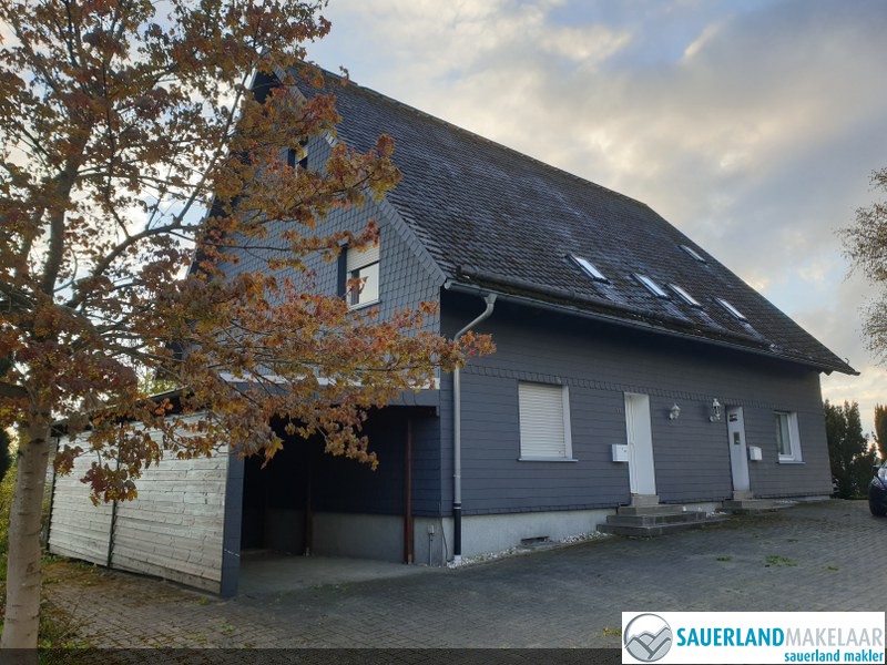 VERKOCHT Prachtig gelegen woonhuis met appartement Altastenberg 1