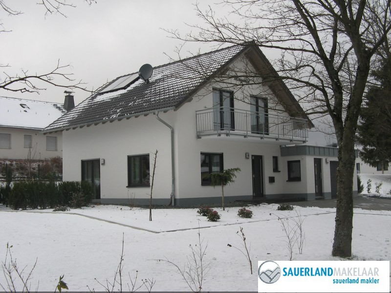 Prachtig vrijstaand huis in rustige straat in Küstelberg 1