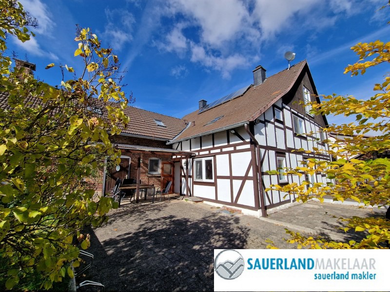 Prachtig woonhuis met appartement in Heringhausen 1