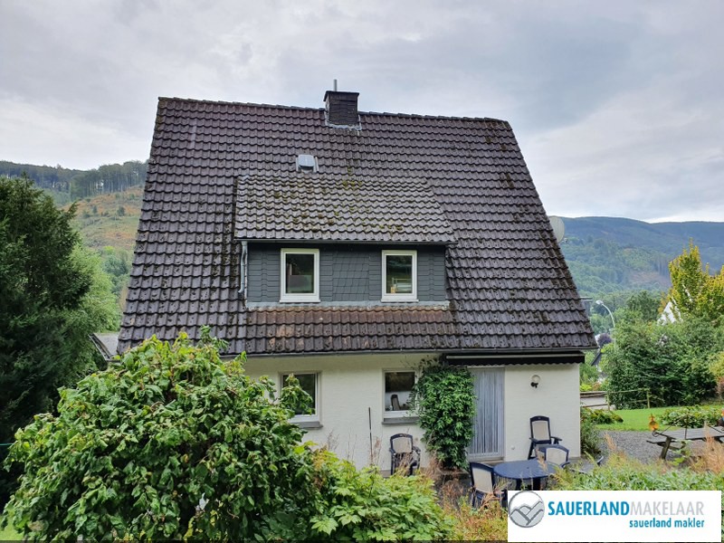 Prachtig gelegen vrijstaand huis in Brilon Wald 1