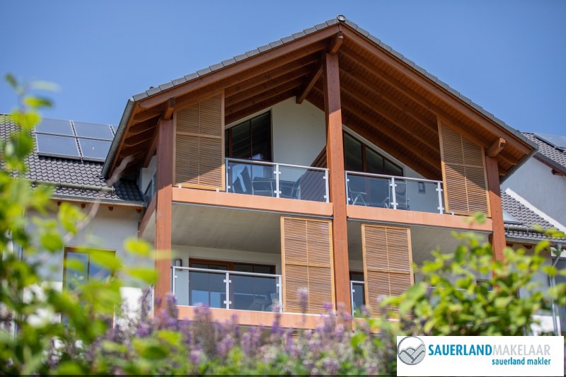 Prachtig penthouse-appartement direct aan de piste van Postwiese in Neuastenberg 1