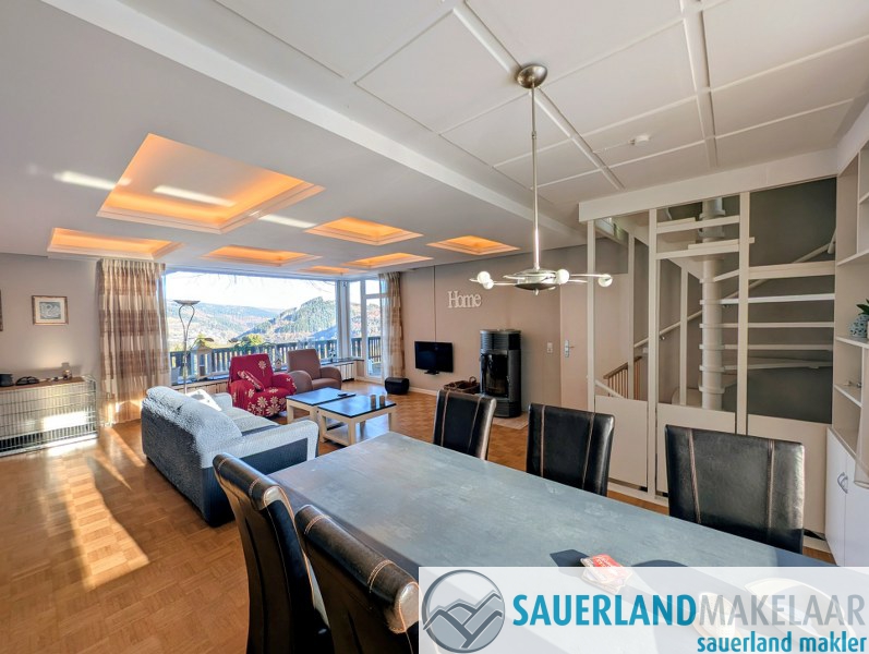 Woonjuweel in Willingen – Ruime twee-gezinswoning 1