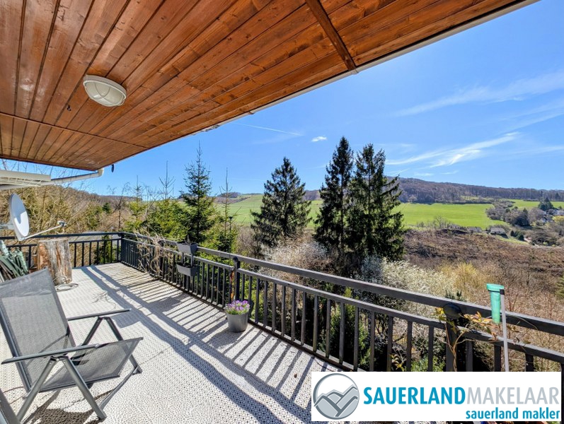 Unieke ligging direct naast het Diemelsee 1