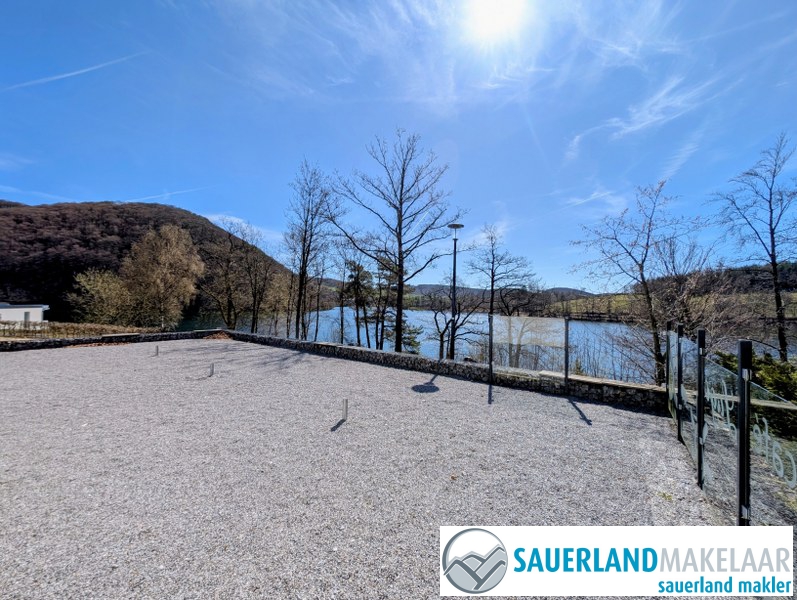 Uitzicht op het meer & investeringskans 1