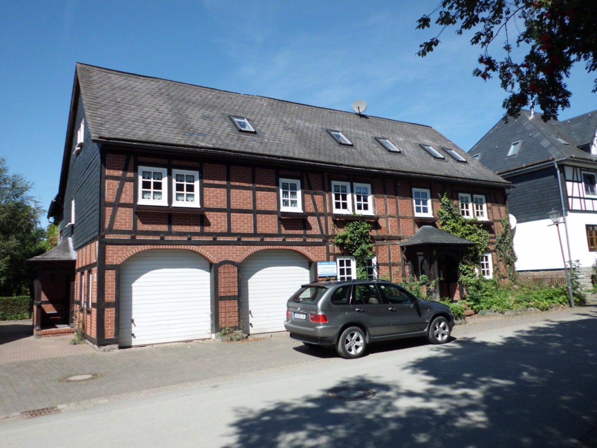 Ruime vakantiewoning, in dorp nabij Willingen gelegen 1
