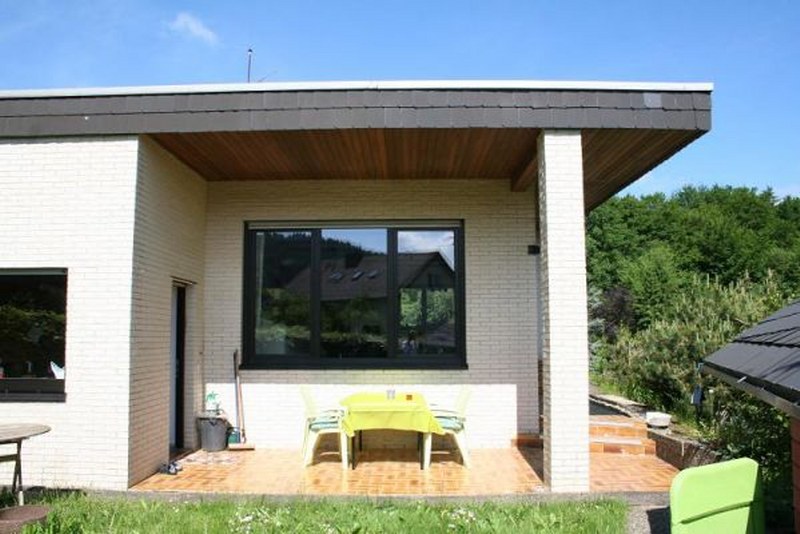 Modern en sfeervol woonhuis met garage in Usseln 1