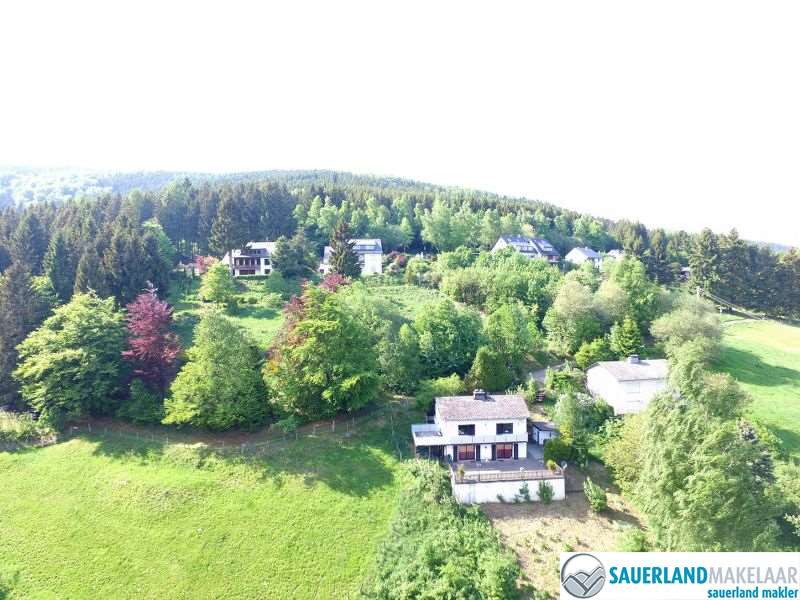 VERKOCHT gelegen 3 kamerappartement in Schwalefeld 1