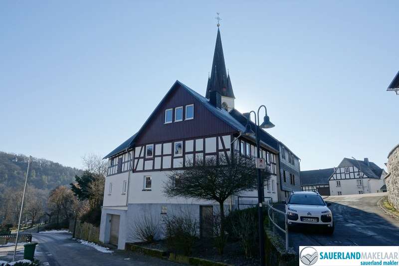 VERKOCHT Mooi vakwerkhuis in Düdinghausen 1