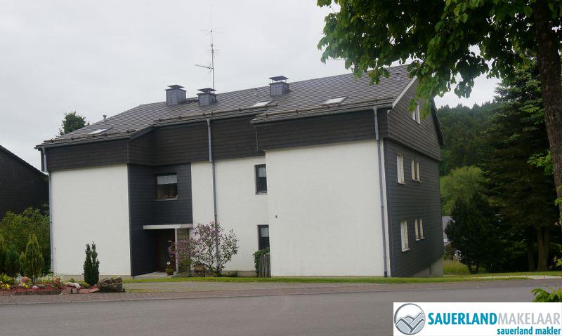 VERKOCHT Ruim 2 kamerappartement in Usseln 1