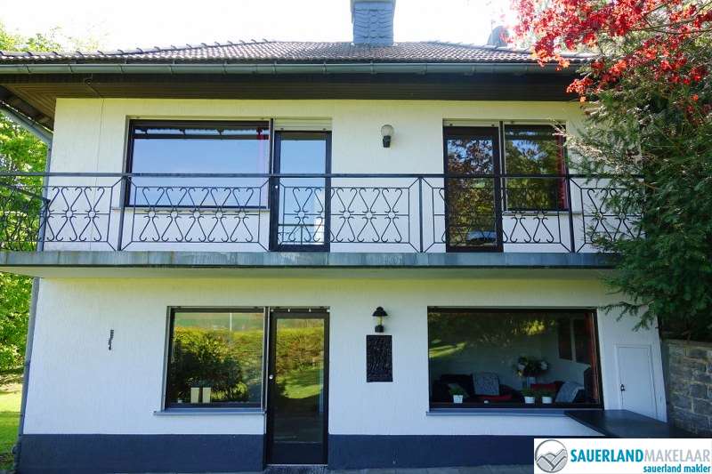 VERKOCHT Prachtig gelegen, vrijstaand huis in Ottlar nabij Willingen 1