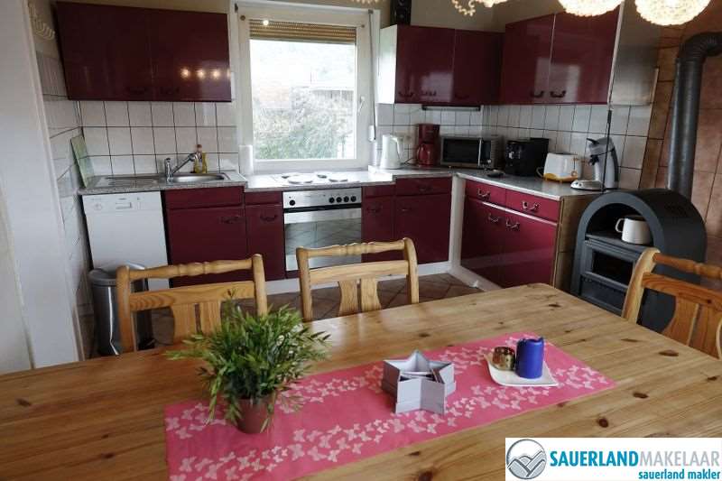 VERKOCHT Leuk, vrijstaand huisje in Eimelrod 2