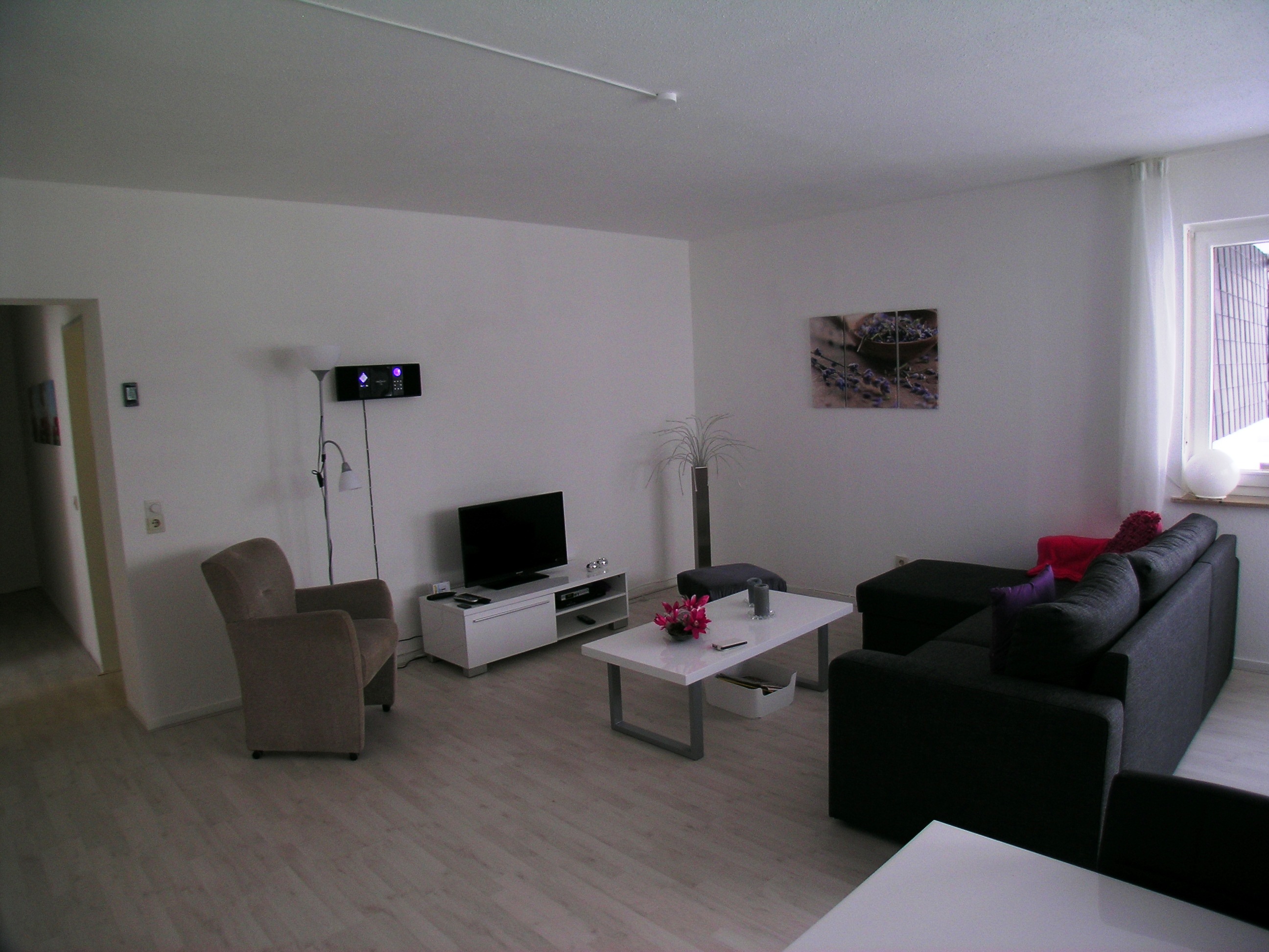 Sfeervol 3 kamerappartement met zicht over Niedersfeld. 2