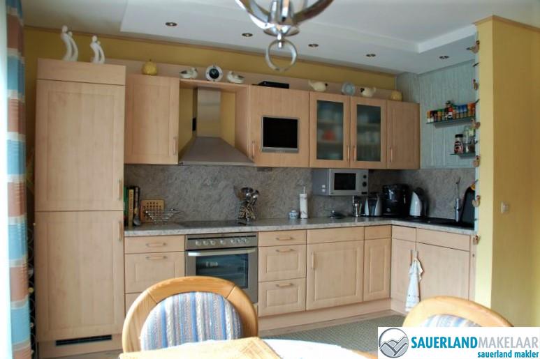 Ruim 3 kamerappartement in Usseln met mooi uitzicht 2