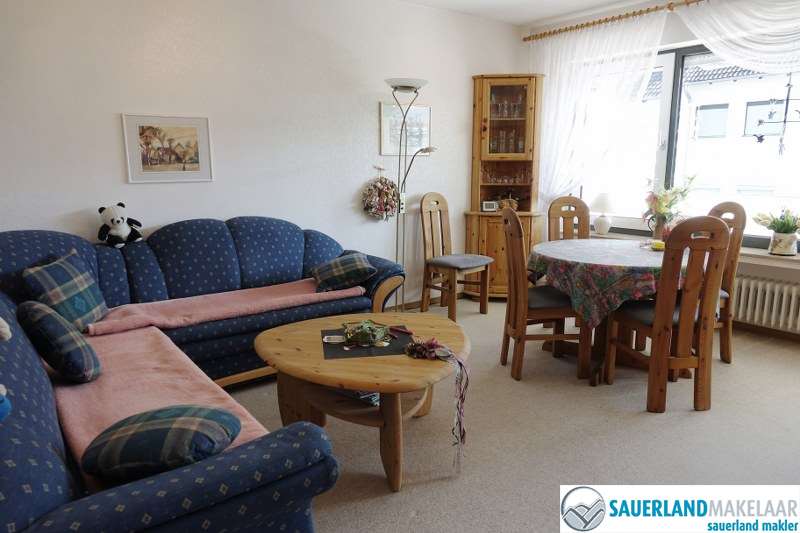 VERKOCHT nabij piste gelegen 2 kamerappartement in Usseln 2