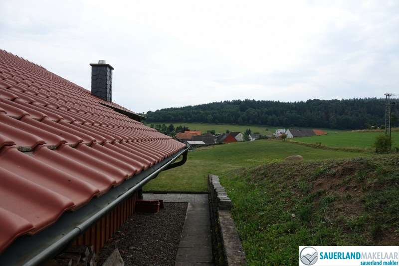 VERKOCHT Rustig gelegen woonhuis met uitzicht, nabij Willingen 2