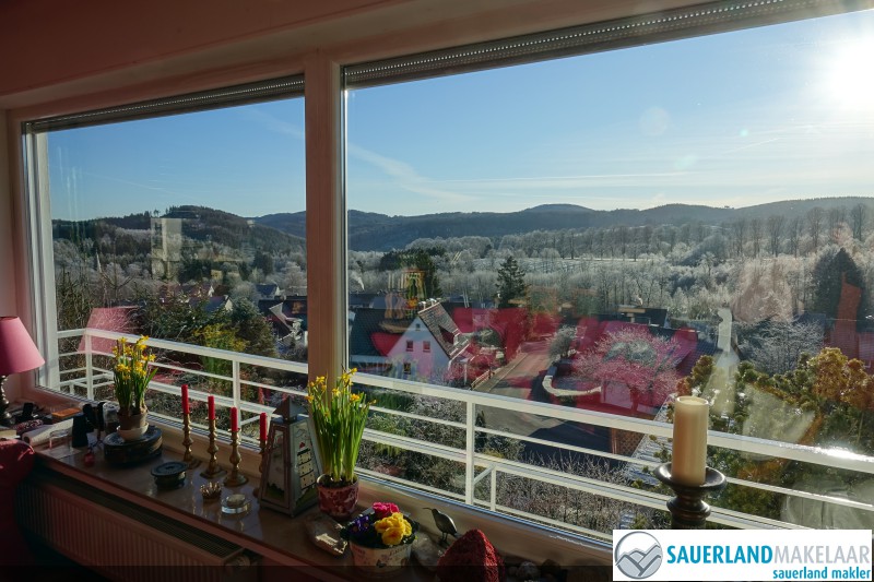 VERKOCHT Mooi gelegen woonhuis Brilon met panorama uitzicht 3