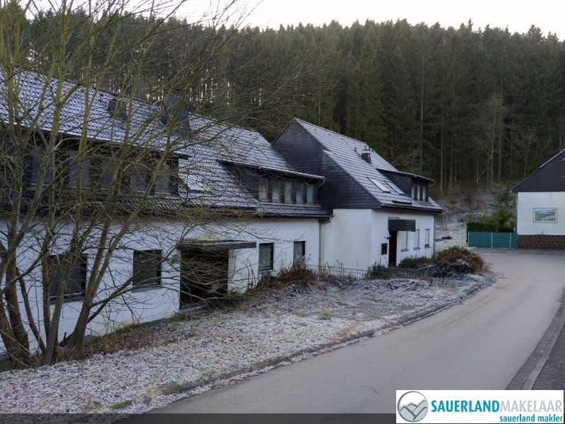 VERKOCHT Prachtig, volledig gerenoveerd 3 kamerappartement Elpe 3