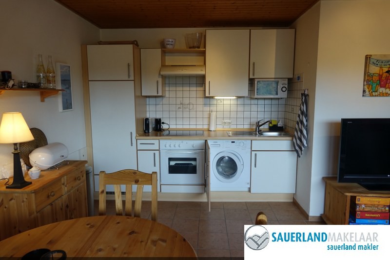 VERKOCHT Sfeervol 2 kamerappartement in Niedersfeld met uitzicht 3
