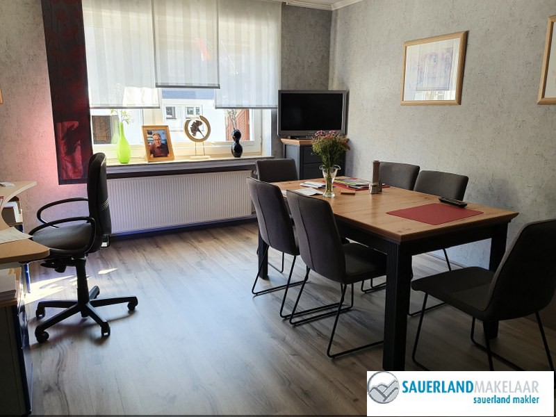 Centraal in Willingen gelegen pension met eigenarenwoning 3