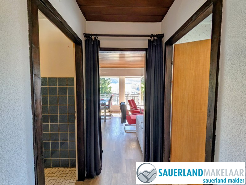 Unieke ligging direct naast het Diemelsee 3