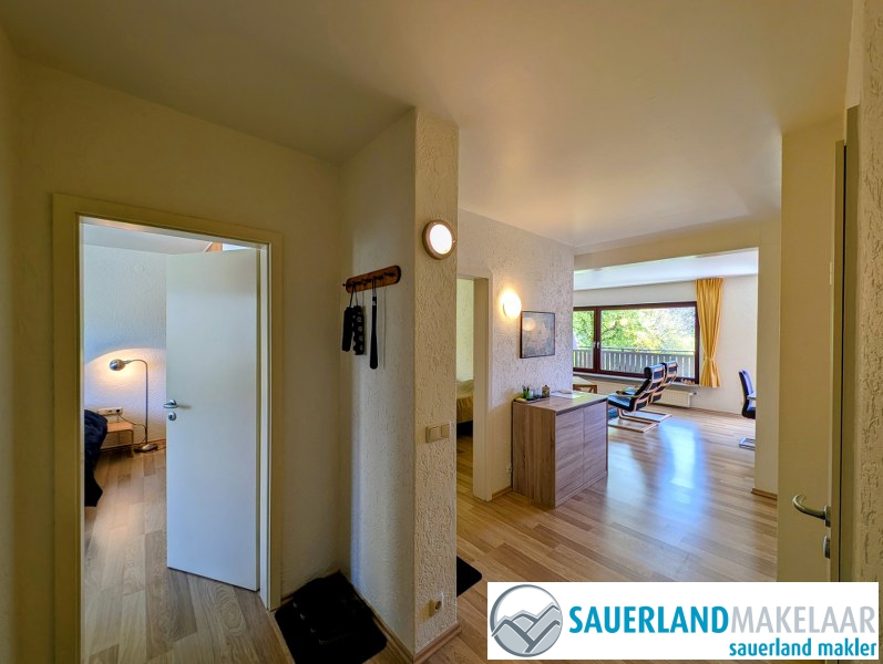 Zonnig appartement van 74 m² in Schwalefeld – stijlvol wonen met zuidbalkon & gemoderniseerd interieur 3