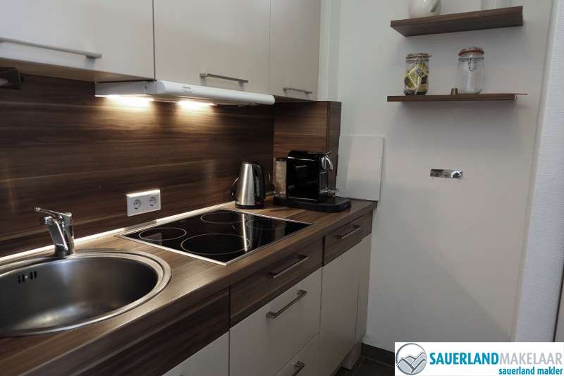 VERKOCHT sfeervol en gerenoveerd 3 kamerappartement, Niedersfeld 3