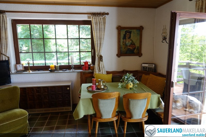 VERKOCHT Mooi huis met prachtig uitzicht in Rengershausen 4