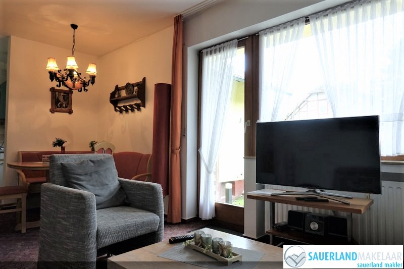 VERKOCHT-Leuk 3 kamerappartement Schwalefeld 4