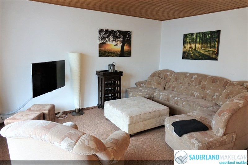 VERKOCHT-Mooi 4 kamerappartement Schwalefeld 4