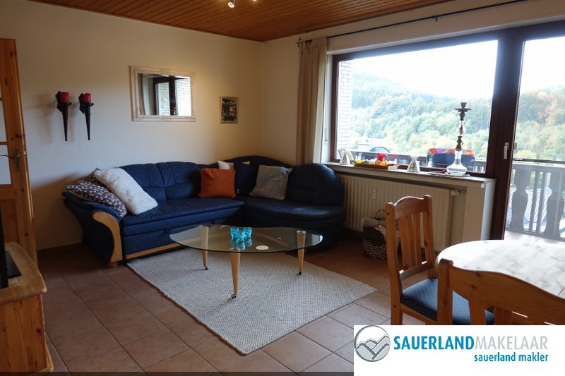 VERKOCHT Sfeervol 2 kamerappartement in Niedersfeld met uitzicht 4