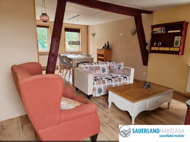 Rustig gelegen huis met mooi uitzicht over Marsberg 4