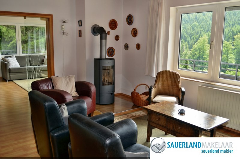Prachtig gelegen, zeer ruim woonhuis in Willingen 4