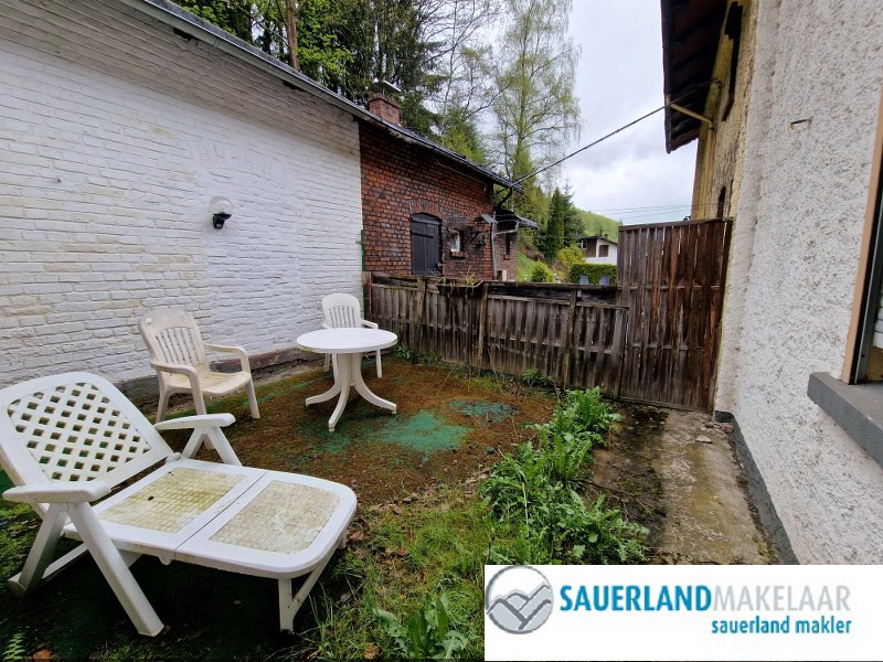 Centraal gelegen 2 onder 1 kap woning in Brilon Wald 4