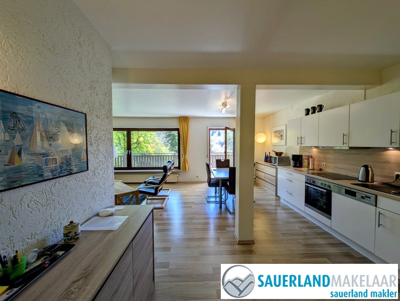 Zonnig appartement van 74 m² in Schwalefeld – stijlvol wonen met zuidbalkon & gemoderniseerd interieur 4