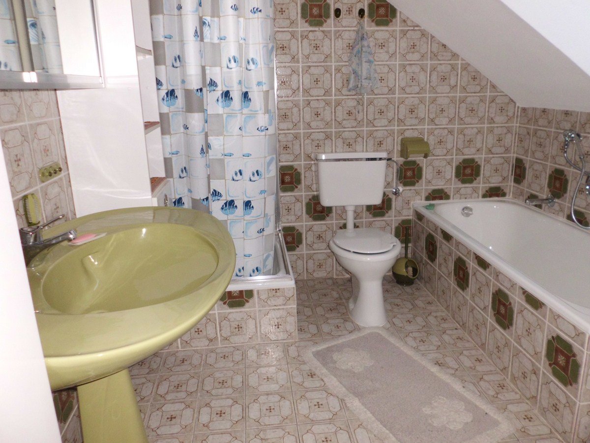 Ruim appartement met Panoramauitzicht in Schwalefeld 4