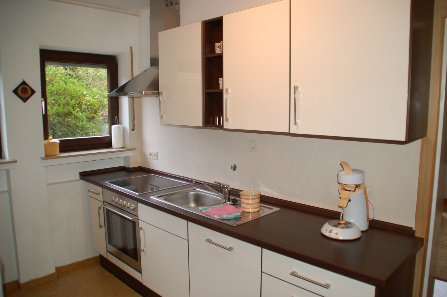 Groot huis met 3 ruime etages op zonnige plek in Elkeringhausen 4