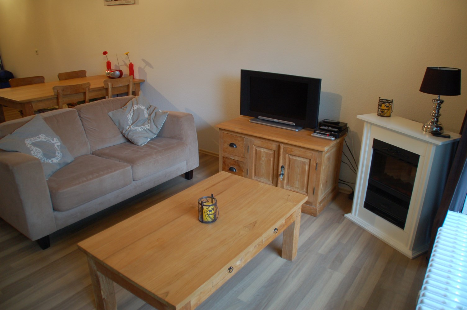Verkocht - gerenoveerd 3 kamerappartement in Küstelberg 4