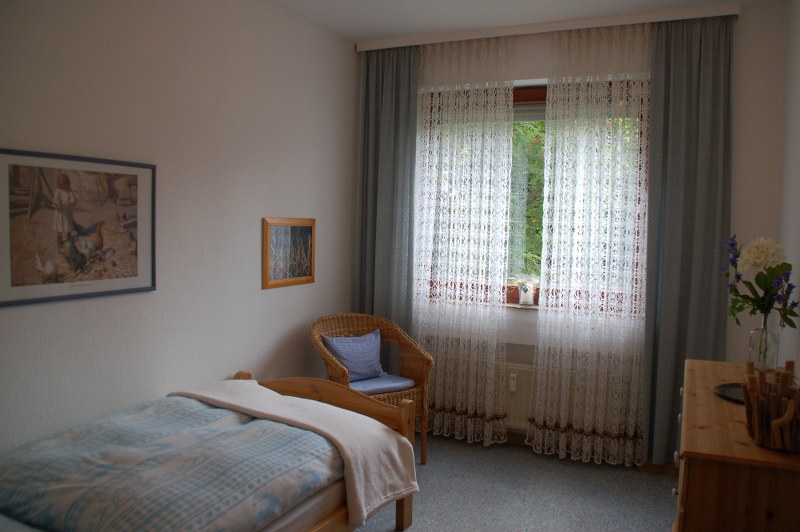 Ruim appartement, met zolder en uitzicht in Schwalefeld 4