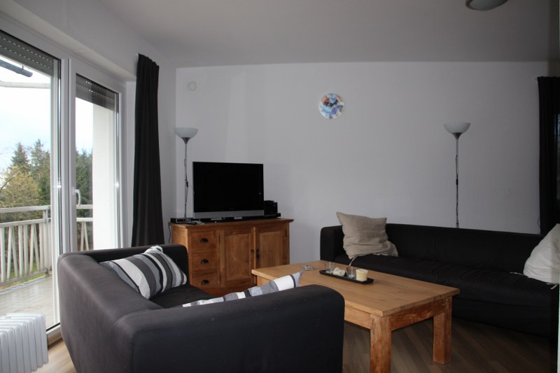 In 2009 gerenoveerd 3 kamerappartement nabij Winterberg 4