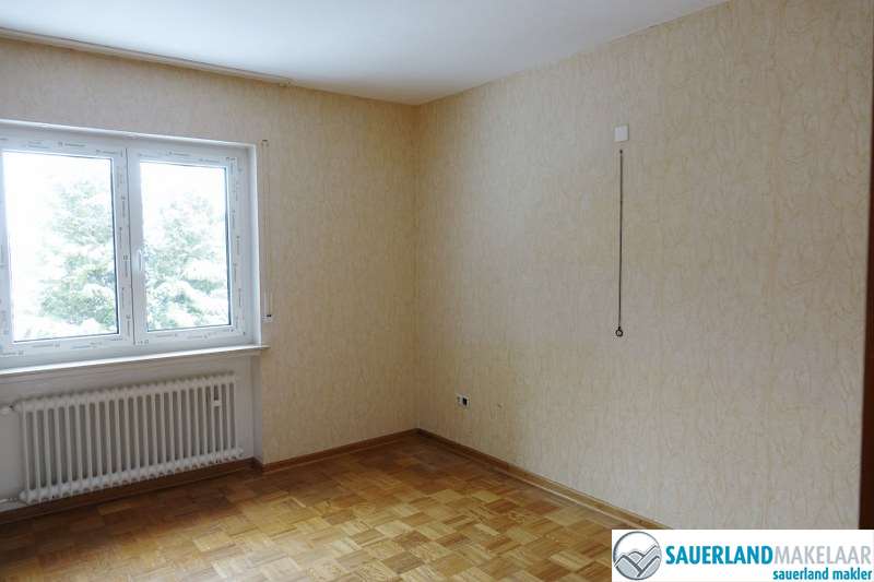 VERKOCHT Willingen, woonhuis bestaande uit 2 appartementen 4