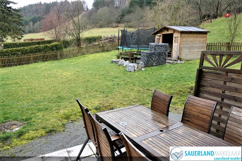 VERKOCHT-Leuk 3 kamerappartement Schwalefeld 5