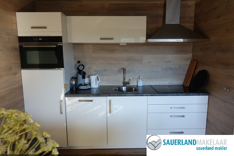 Modern 3 kamerappartement in Niedersfeld met balkon en uitzicht 5