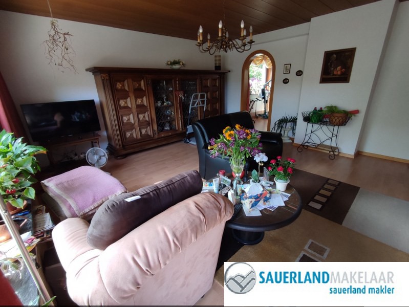 Vrijstaand huis met 2de huis en garage in Gleidorf 5